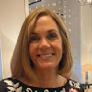 Meet your Posher, Laurie